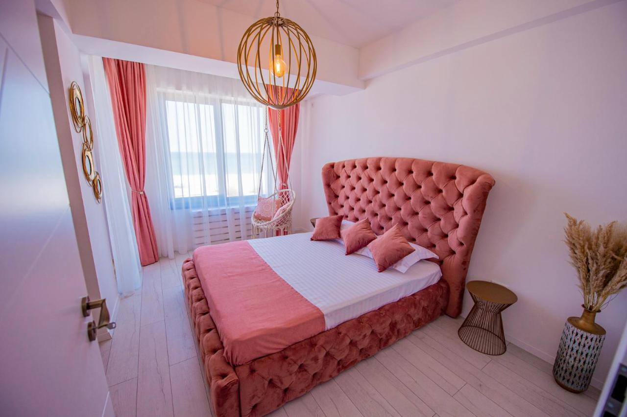 Summerland Luxury Velvet Front Sea View Apartamento Mamaia Exterior foto