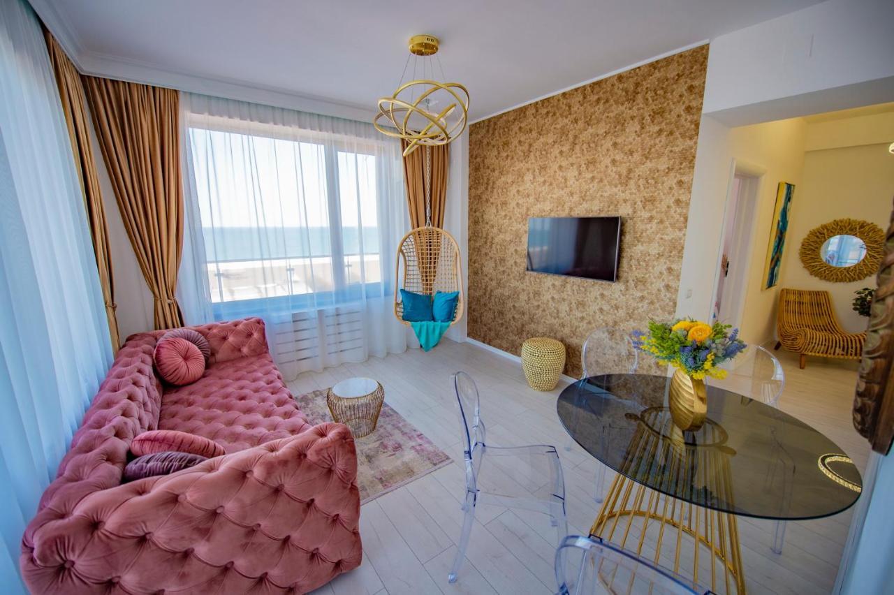 Summerland Luxury Velvet Front Sea View Apartamento Mamaia Exterior foto