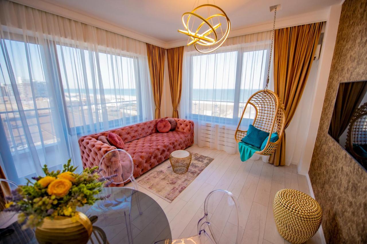 Summerland Luxury Velvet Front Sea View Apartamento Mamaia Exterior foto