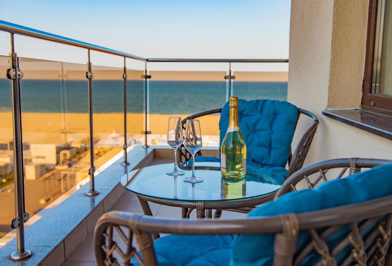 Summerland Luxury Velvet Front Sea View Apartamento Mamaia Exterior foto