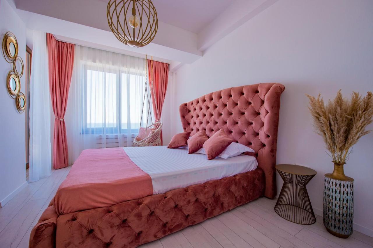 Summerland Luxury Velvet Front Sea View Apartamento Mamaia Exterior foto