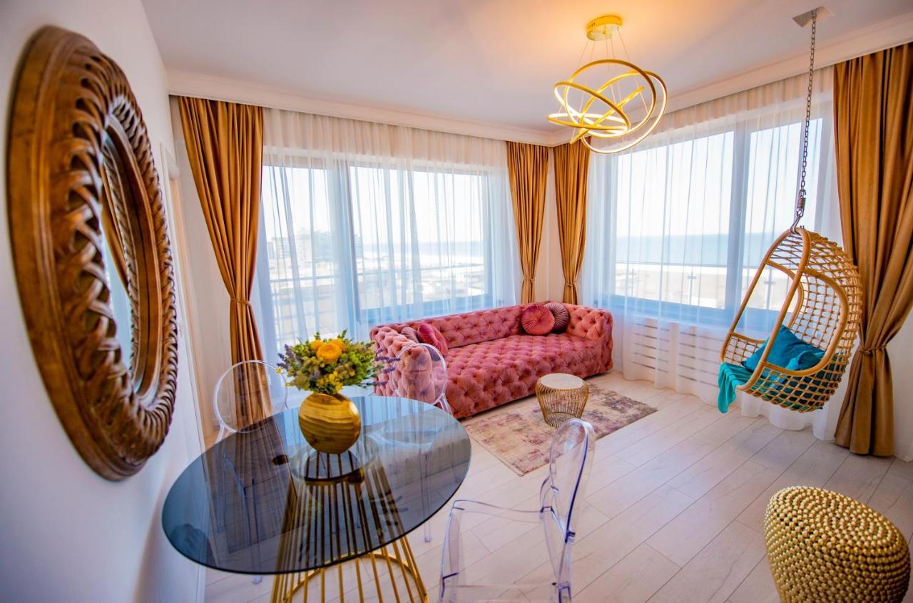 Summerland Luxury Velvet Front Sea View Apartamento Mamaia Exterior foto